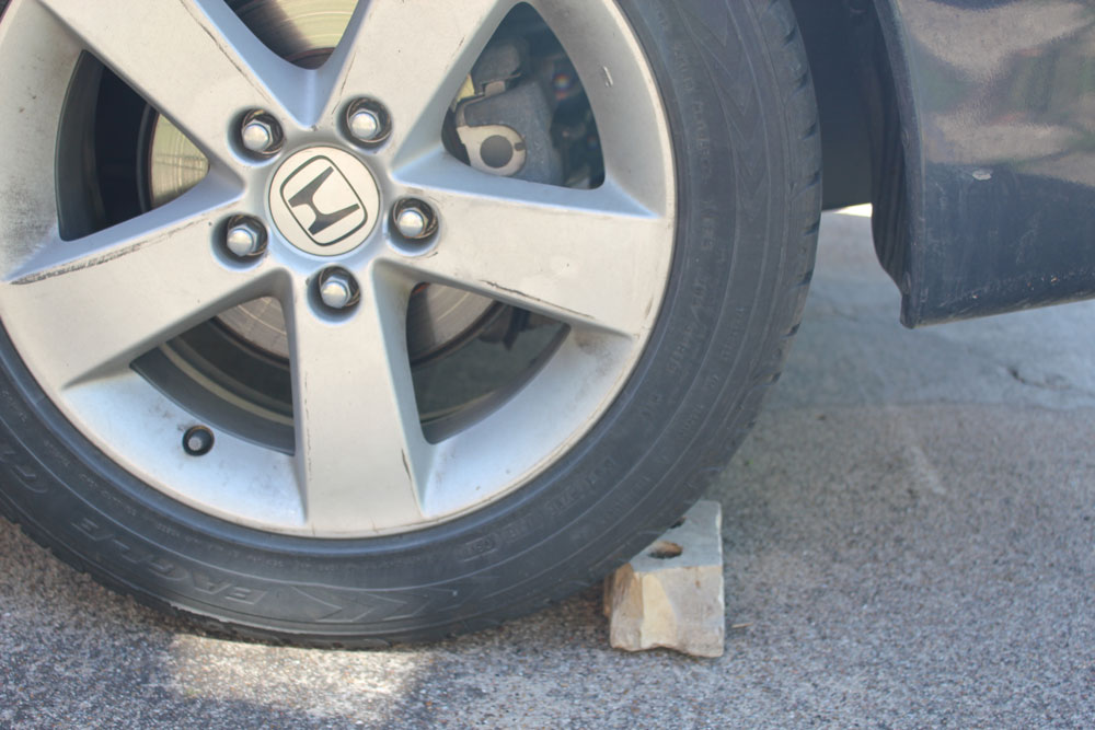 How to Change a Tire - AAMCO Colorado